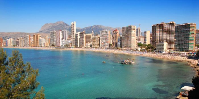 B - Coblanca 3 Levante 1 Dorm Apartment